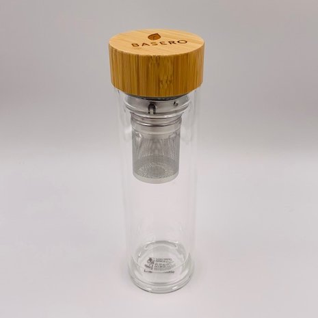 Glass bottle with tea filter